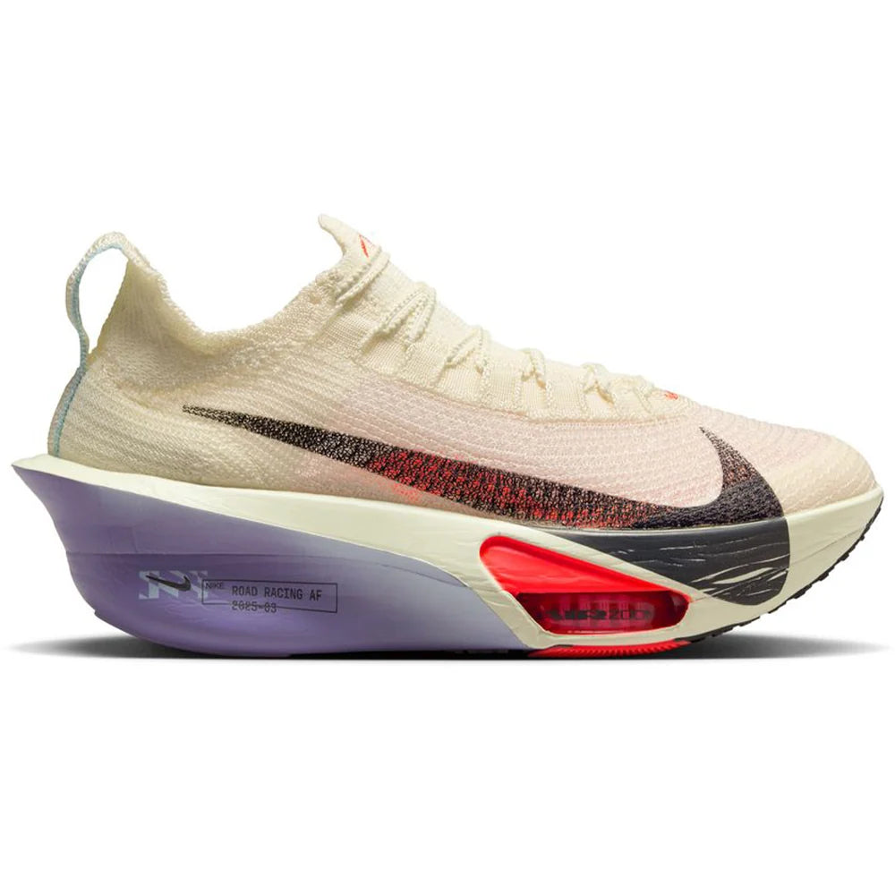 A Nike Alphafly 3 – Women&