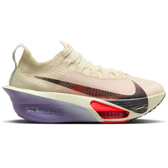 A Nike Alphafly 3 – Women&