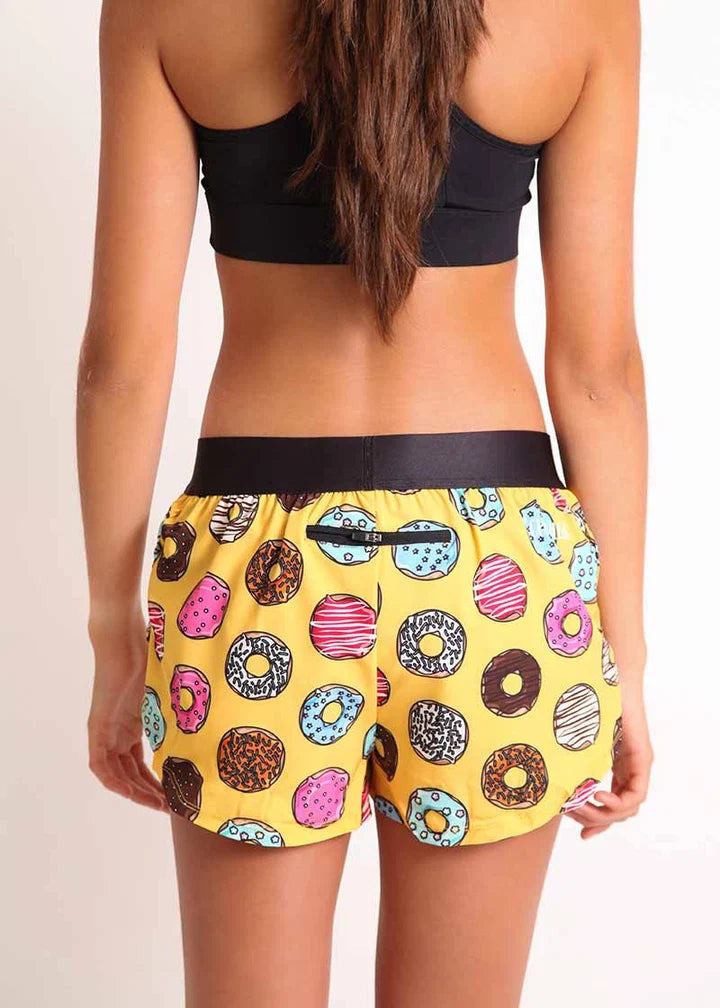 Chicknlegs Chicknlegs 1.5" Split Shorts – Women&