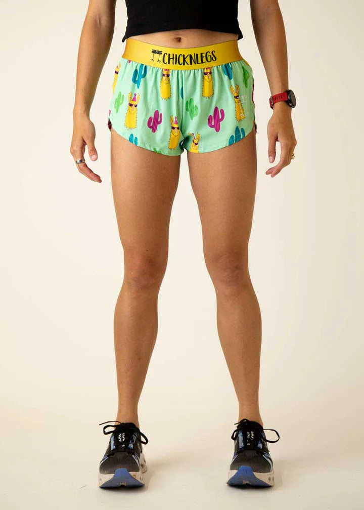 Chicknlegs Chicknlegs 1.5" Split Shorts – Women's – Green Llamas