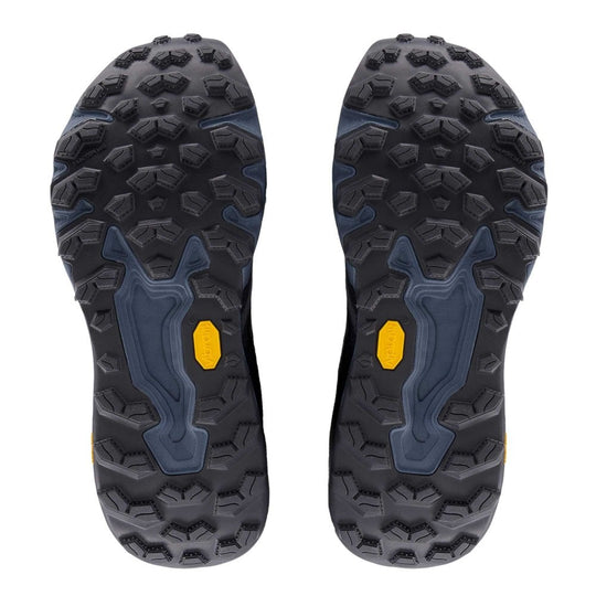 A pair of New Balance Fresh Foam X Hierro V9 – Men&