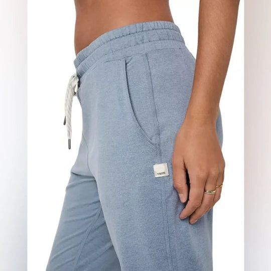 Vuori Performance Jogger – Women&