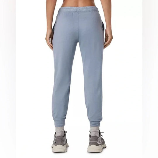 Vuori Performance Jogger – Women&