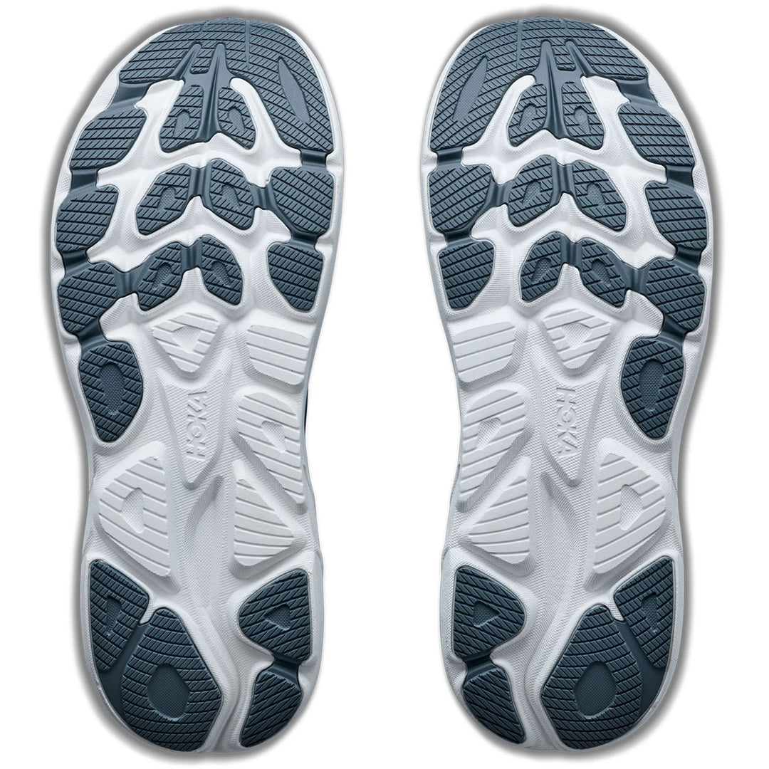 A pair of Hoka Clifton 11 – Men&