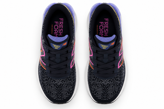 A pair of New Balance Y 880 V12 – Kids&