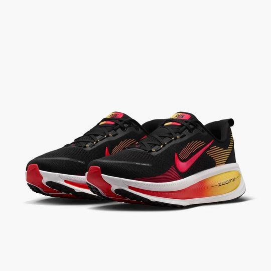 Nike Vomero 18 – Men’s – Black/bright Crimson-lt Crimson