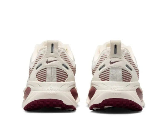 Nike Vomero 18 – Women’s – Pale Ivory Dark Team Red Red Sepia