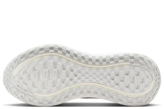 Nike Vomero Plus – Women’s – White/summit White-photon Dust