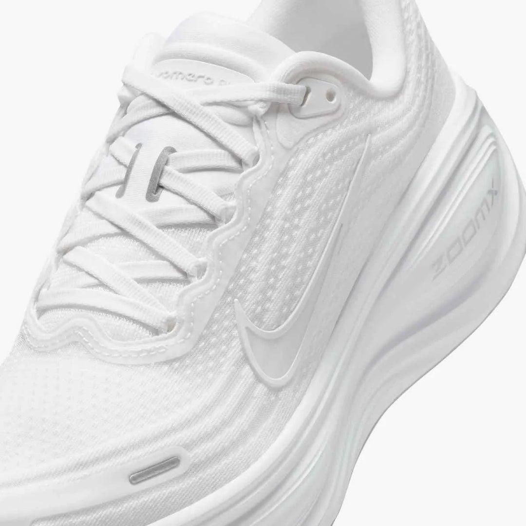 Nike Vomero Plus – Women’s – White/summit White-photon Dust