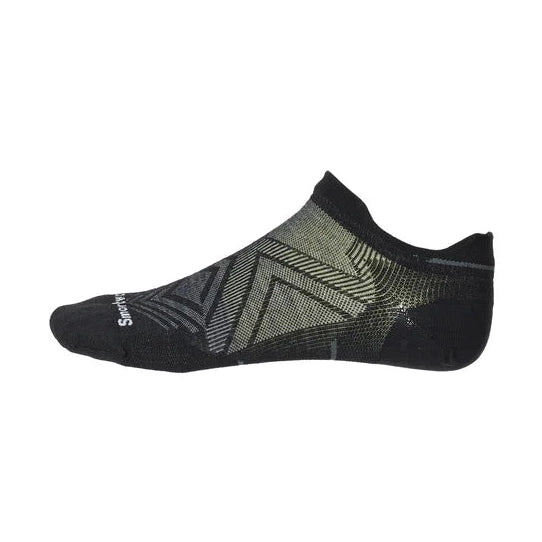 A single Smartwool Run Zero Cushion Low Ankle sock in black with a textured geometric pattern in gray and olive green, shown against a plain white background.