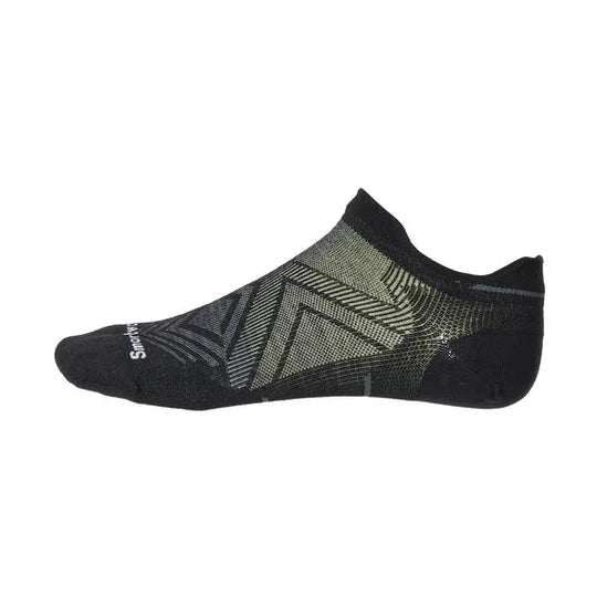 A single Smartwool Run Zero Cushion Low Ankle sock in black with a textured geometric pattern in gray and olive green, shown against a plain white background.