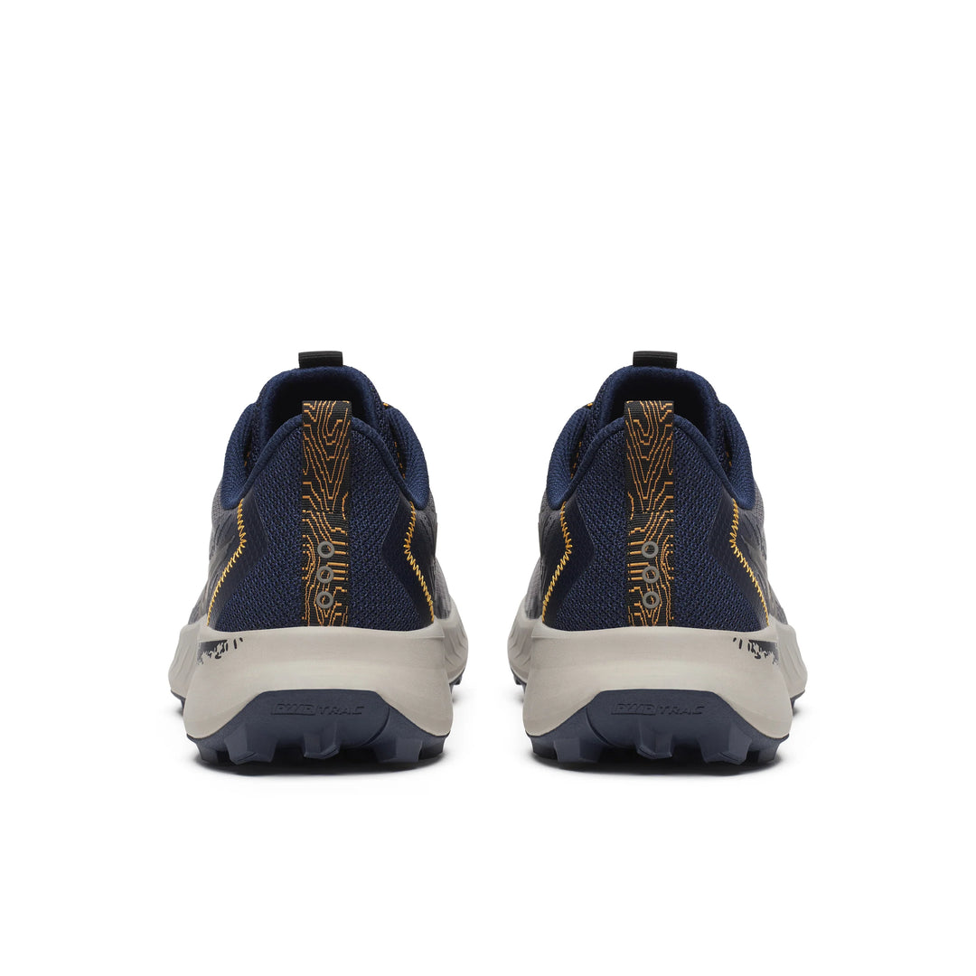 A pair of Saucony Peregrine 15 – Men&
